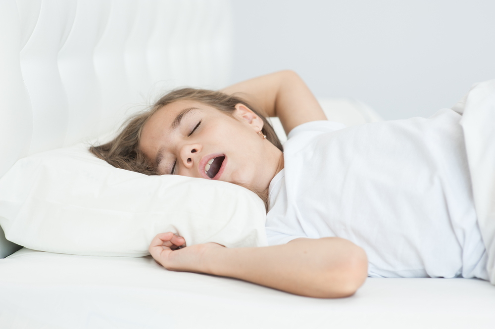 girl sleeping with her mouth open